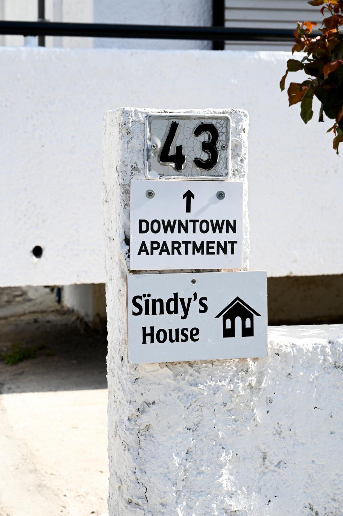 Апартаменты Sindy'S House Ampavris Экстерьер фото