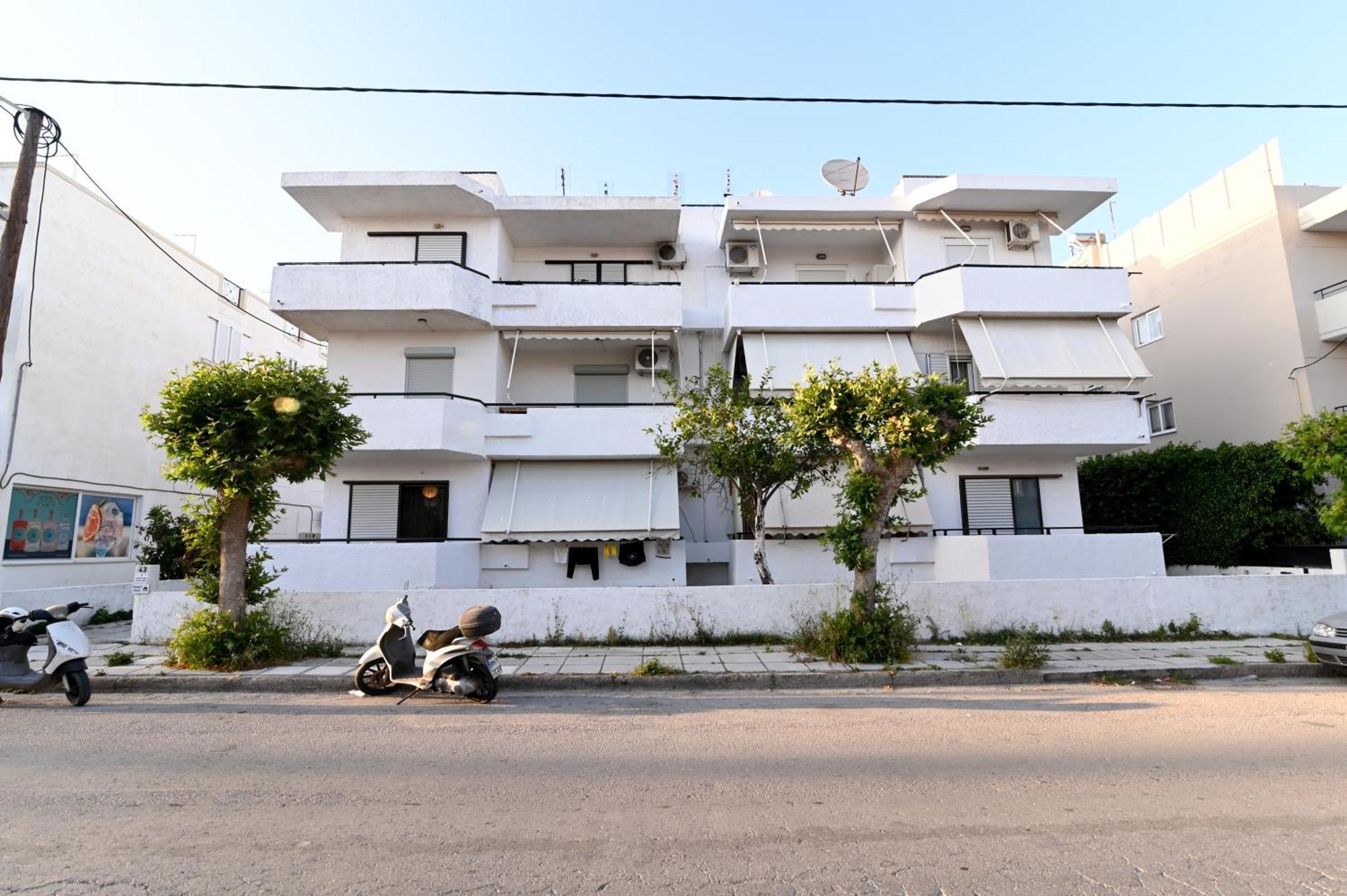 Апартаменты Sindy'S House Ampavris Экстерьер фото